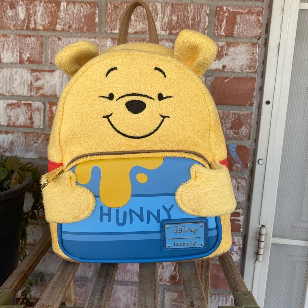 Loungefly mini backpack Winnie the Pooh new